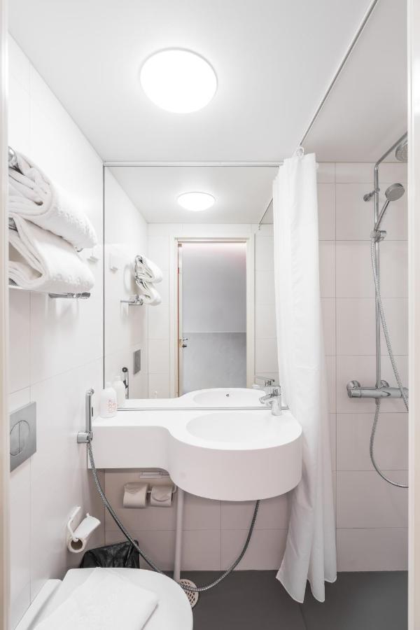 Omena Loennrotinkatu 3*