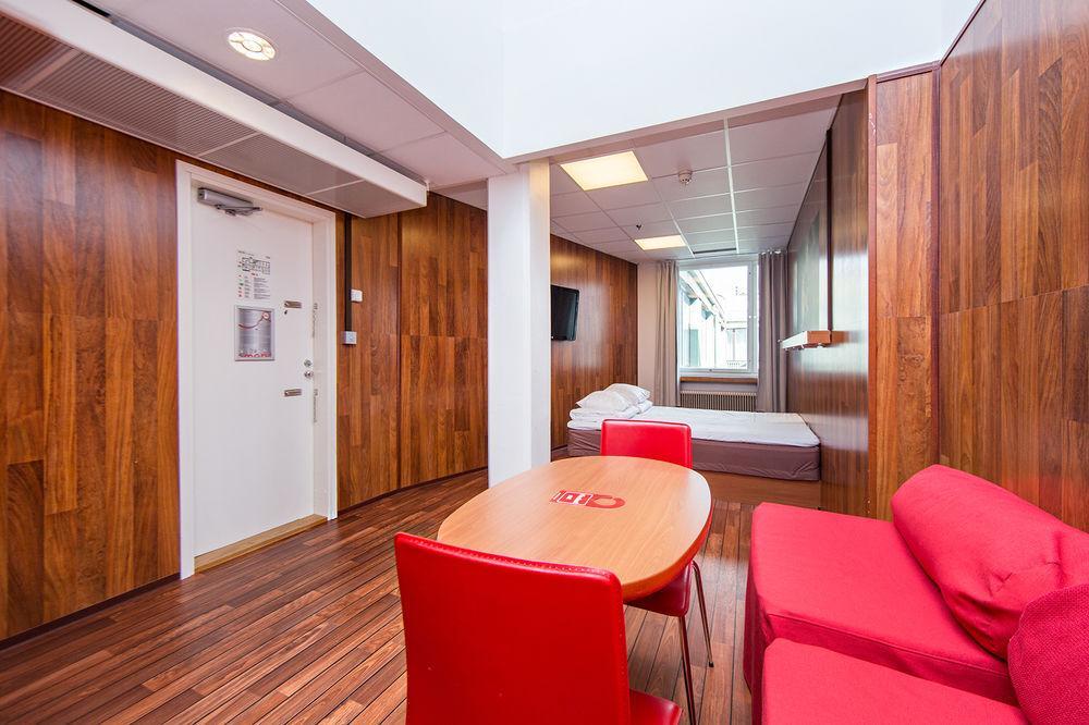 Omena Loennrotinkatu 3* Helsinki