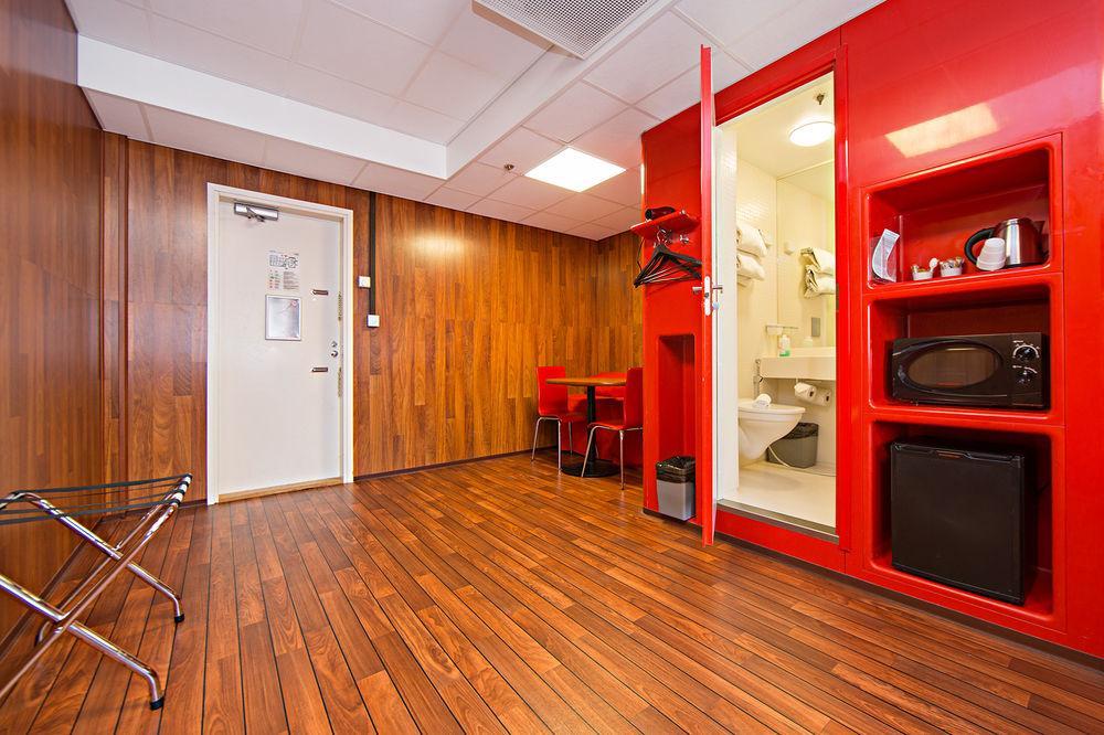 Omena Loennrotinkatu Hotelli 3*