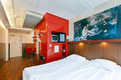 Hotelli Omena Loennrotinkatu 3*